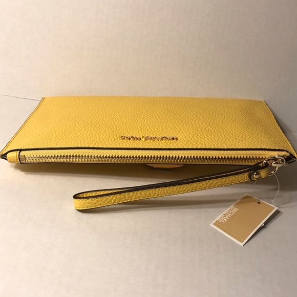 Michael Michael Kors Jet Set Wristlet Daisy Yellow - Picture 3 of 7